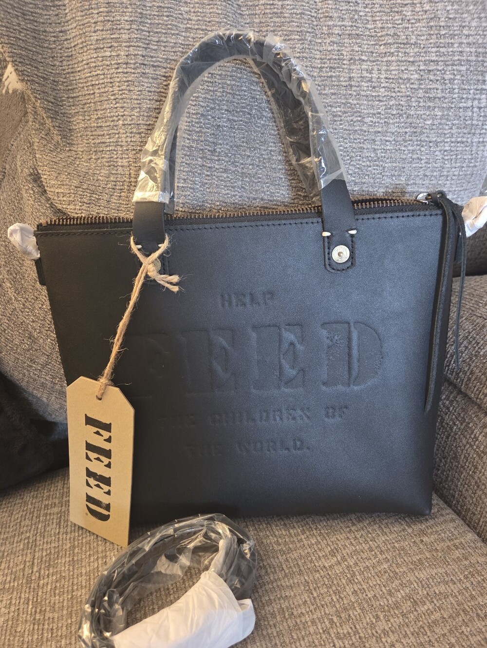 NWT FEED PROJECTs Eleanor Crossbody Tote bag purse Black leather Retails $158